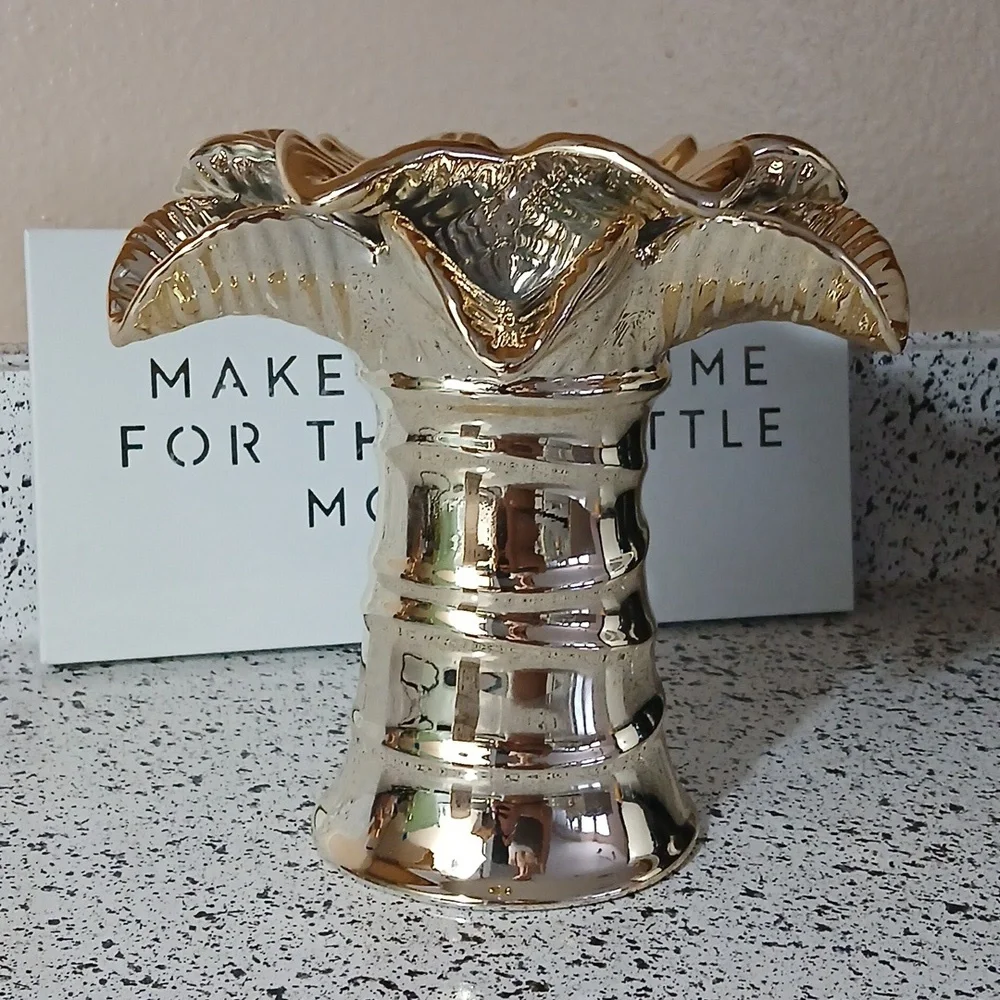 Gold Palm Tree Pedestal Candle Holder | Bath & Body Works - Picture 4 of 5
